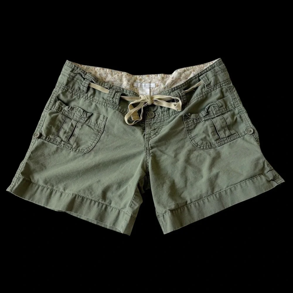 Y2K Charlotte Russe Cargo Utility Shorts Green Drawstring‎ Floral Waistband
